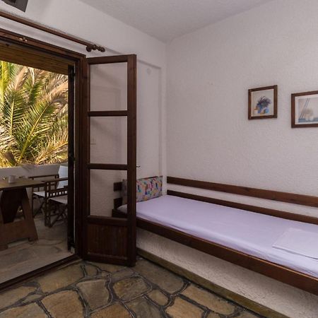 Apartamento Ta Pefka Nikiti  Exterior foto